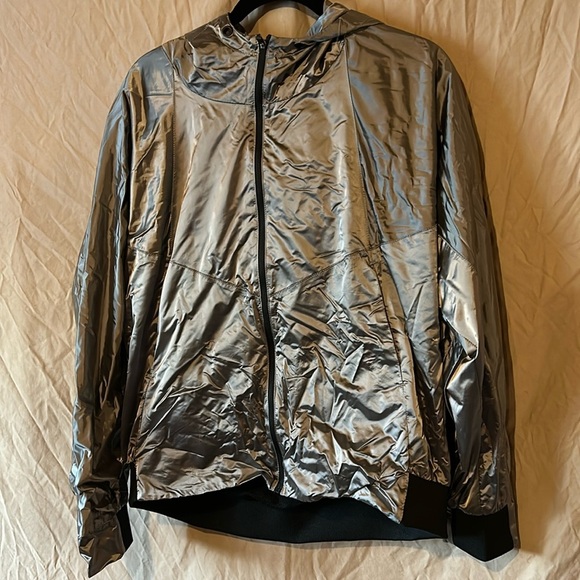 Zyia jacket - Picture 1 of 3